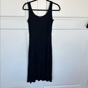 Olivia Rae Classic Black Midi Dress